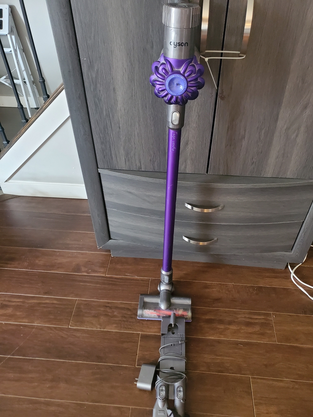 DYSON V6+ andheld Stick Vacuum
